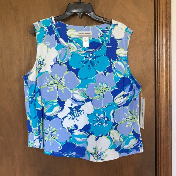Offer$15 Alfred Dunner sleeveless floral top embellished neckline XLP - Picture 13 of 17